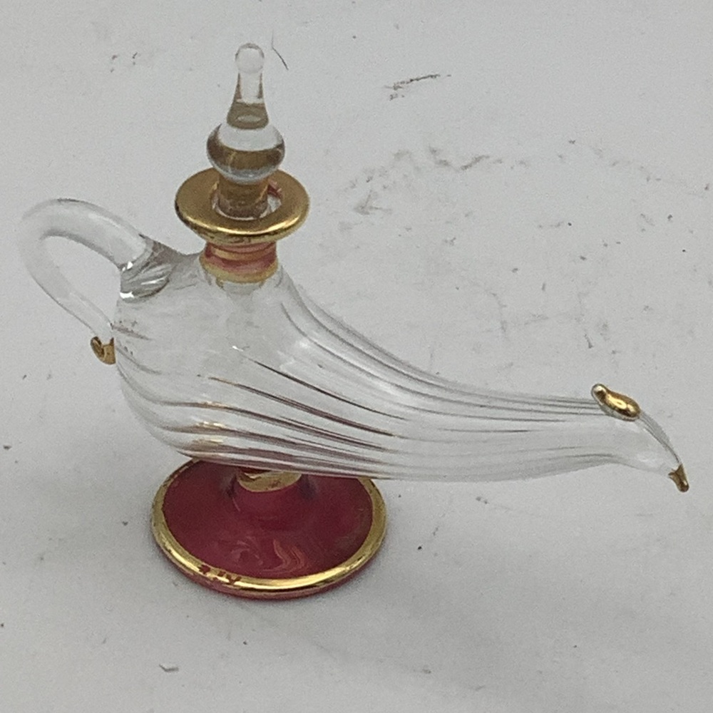 Elegant Glass Aladdin Lamp Shaped Perfume Bottle